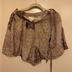 Relaxed Tie-Waist Women's Tunic Shorts in Beige and Brown